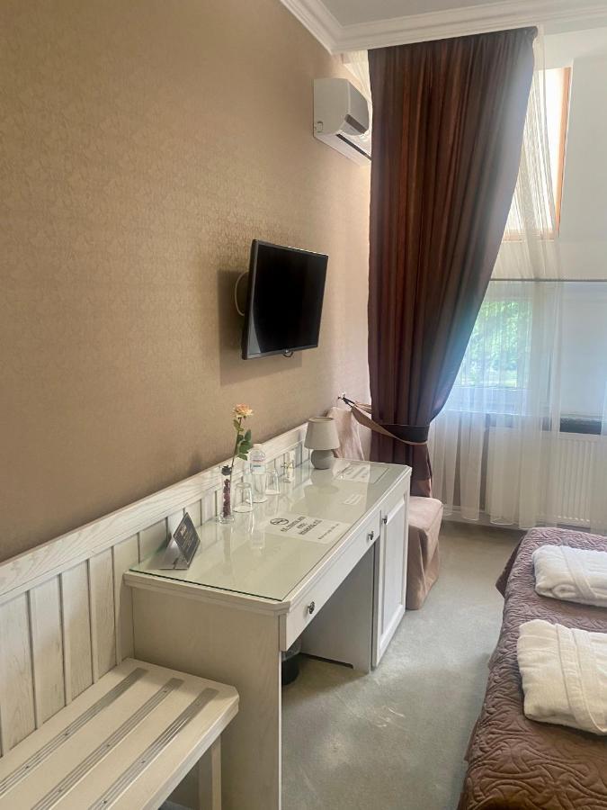 Boutique Hotel Deluxe Kamenec Podolský Exteriér fotografie