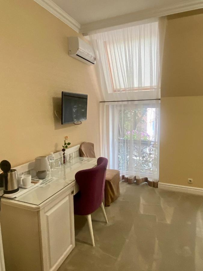 Boutique Hotel Deluxe Kamenec Podolský Exteriér fotografie